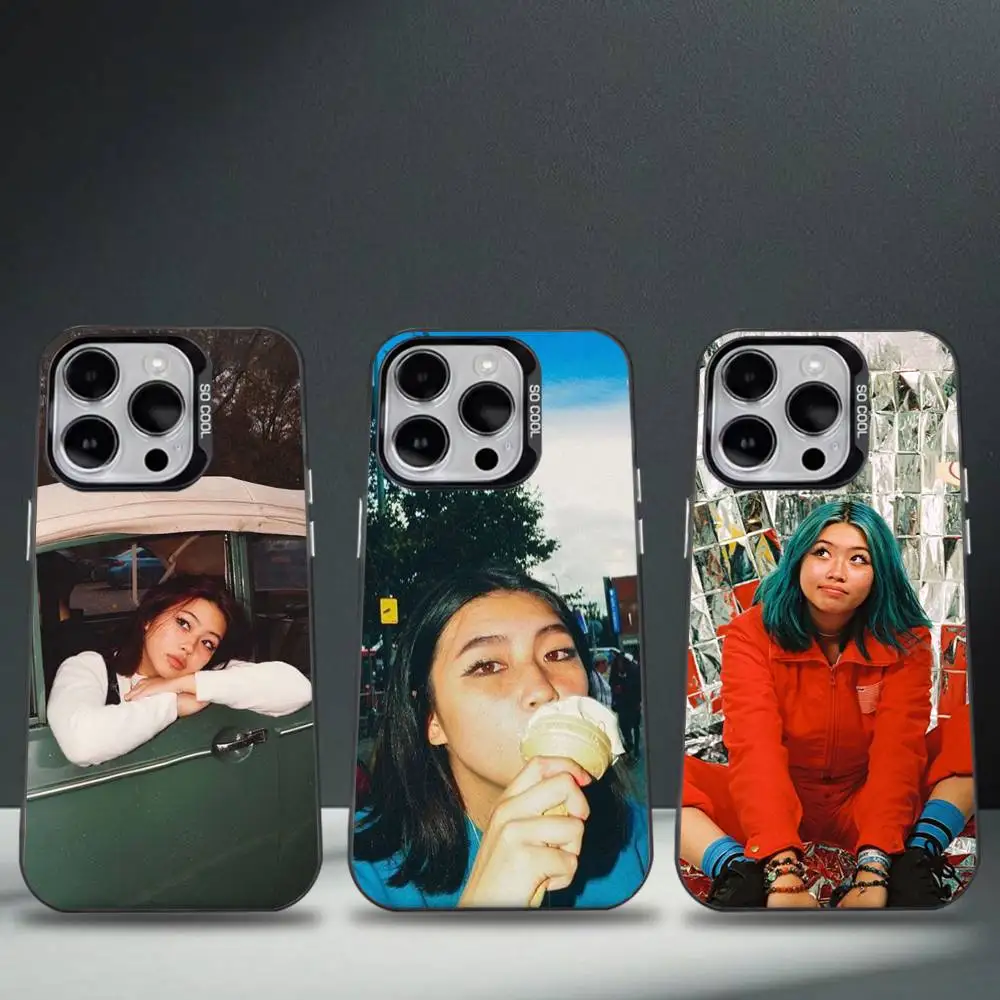 

Singer Beabadoobee Fake It Flower Phone Case For iPhone 16,15,14,13,12,11,8,7,Pro,Max,Plus,Mini,XS,SE Anti Fall Black Matte Hard