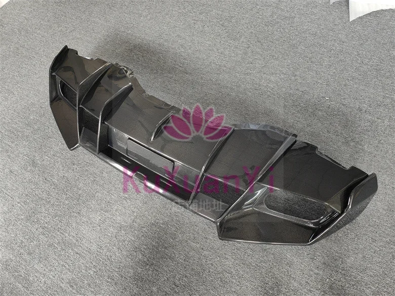 

LANOUT DM carbon fiber rear lip rear bumper lip rear diffuser body kit for L Huracan LP610 LP580