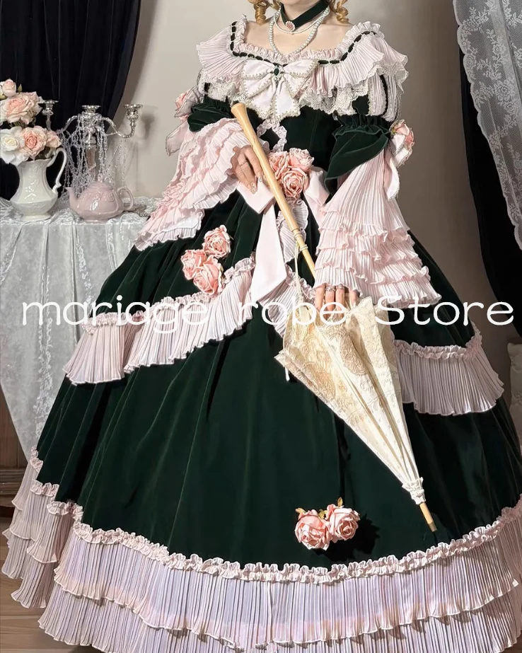 Rosa Burgunderrotes viktorianisches Ballkleid aus Samt, schulterfrei, langärmelig, Lolita, Rococ, Schnür-Abendkleid, Cosplay, maßgeschneidert