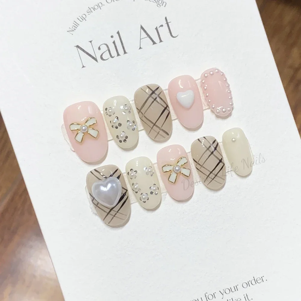 Handmade Nude Press on Nails Short Round Cute Bow Design Reusable Fake Nails Artifical Nail Tips Nail Art Desired Life Store