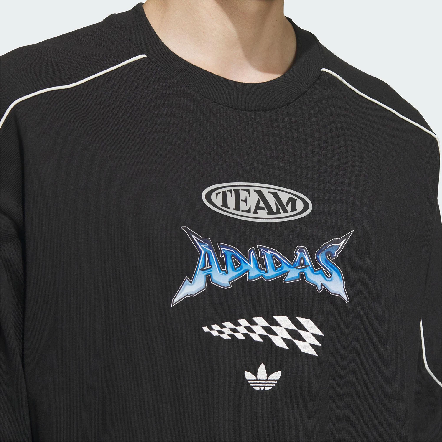 Adidas Official Authentic Spring New Men's and Women's Loose Pattern Three Stripes Sweatshirt JM8037