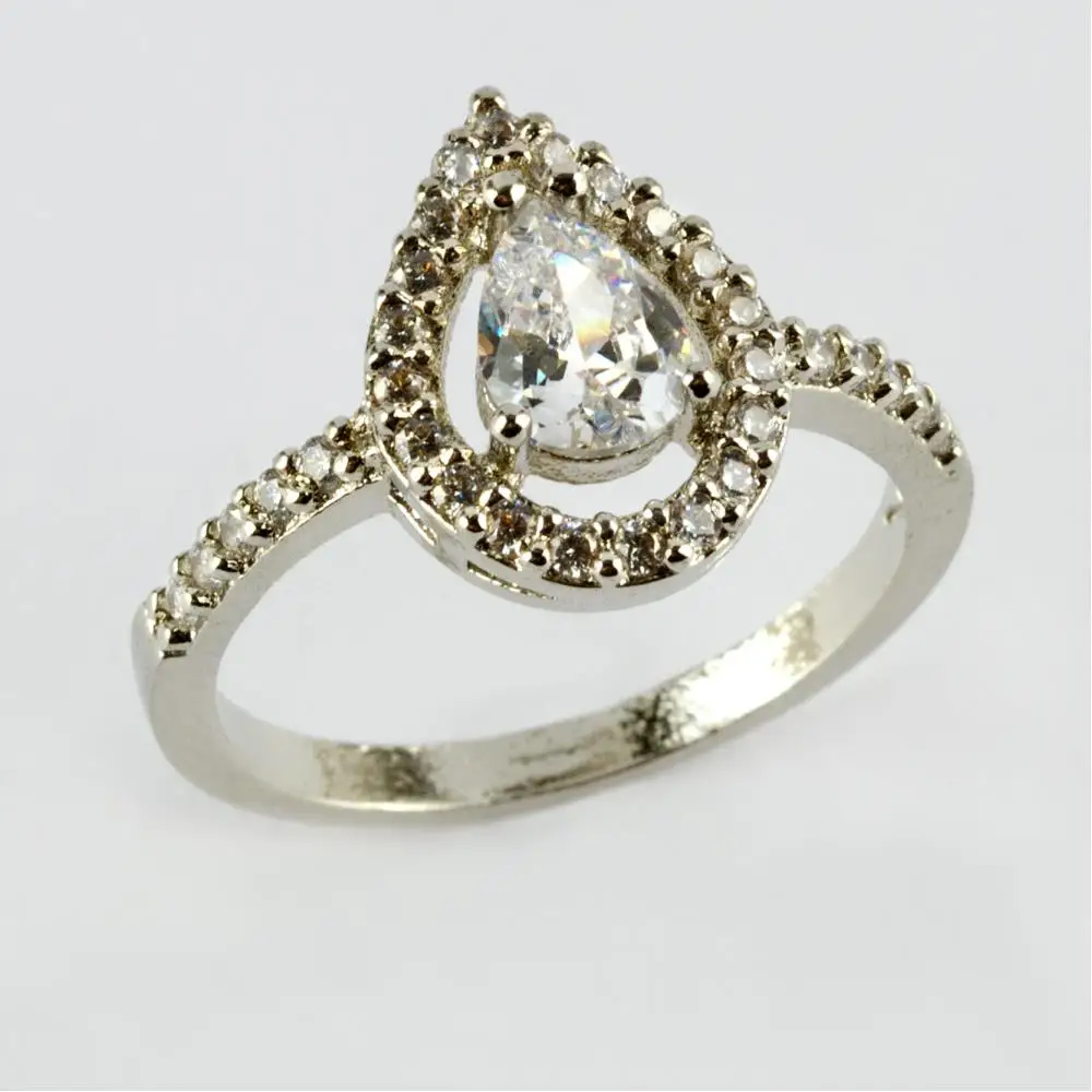 Triangle Figured Zircon Stone Ring