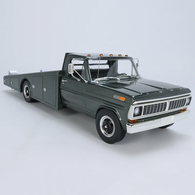 ACME 1:18 1970  F-350 Ramp Truck Highland green A1801411