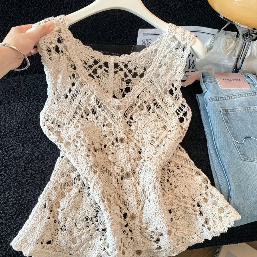 

Korean Chic Hollow out Knitted Sleeveless Top Women's Summer Vacation Wear Lace Outerwear Soft Nylon Fabric V-Neck Regular Fit
