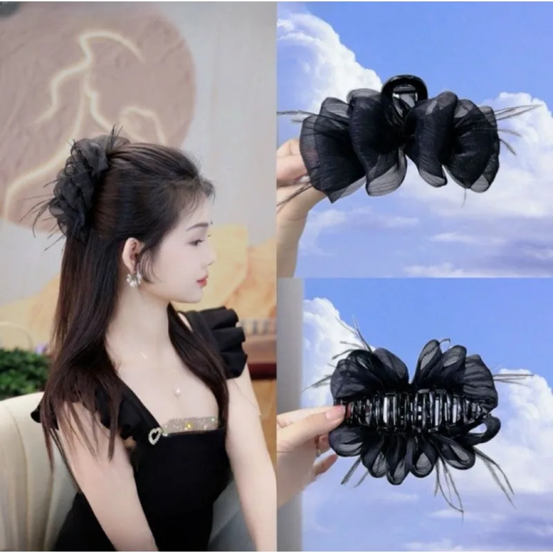 

Korean version of temperament cloud bubble mesh grab clip women's new high-end disc hair feather shark clip