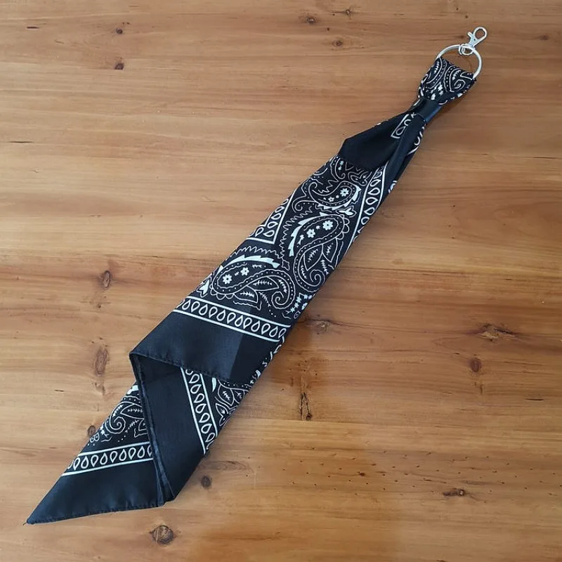 Kleines quadratisches Halstuch-Haarband, vielseitige Hip-Hop-Hosenkette, trendiges Streetdance-Accessoire, industrieller Stil, Taillenkette zum Umhängen – Detail 5