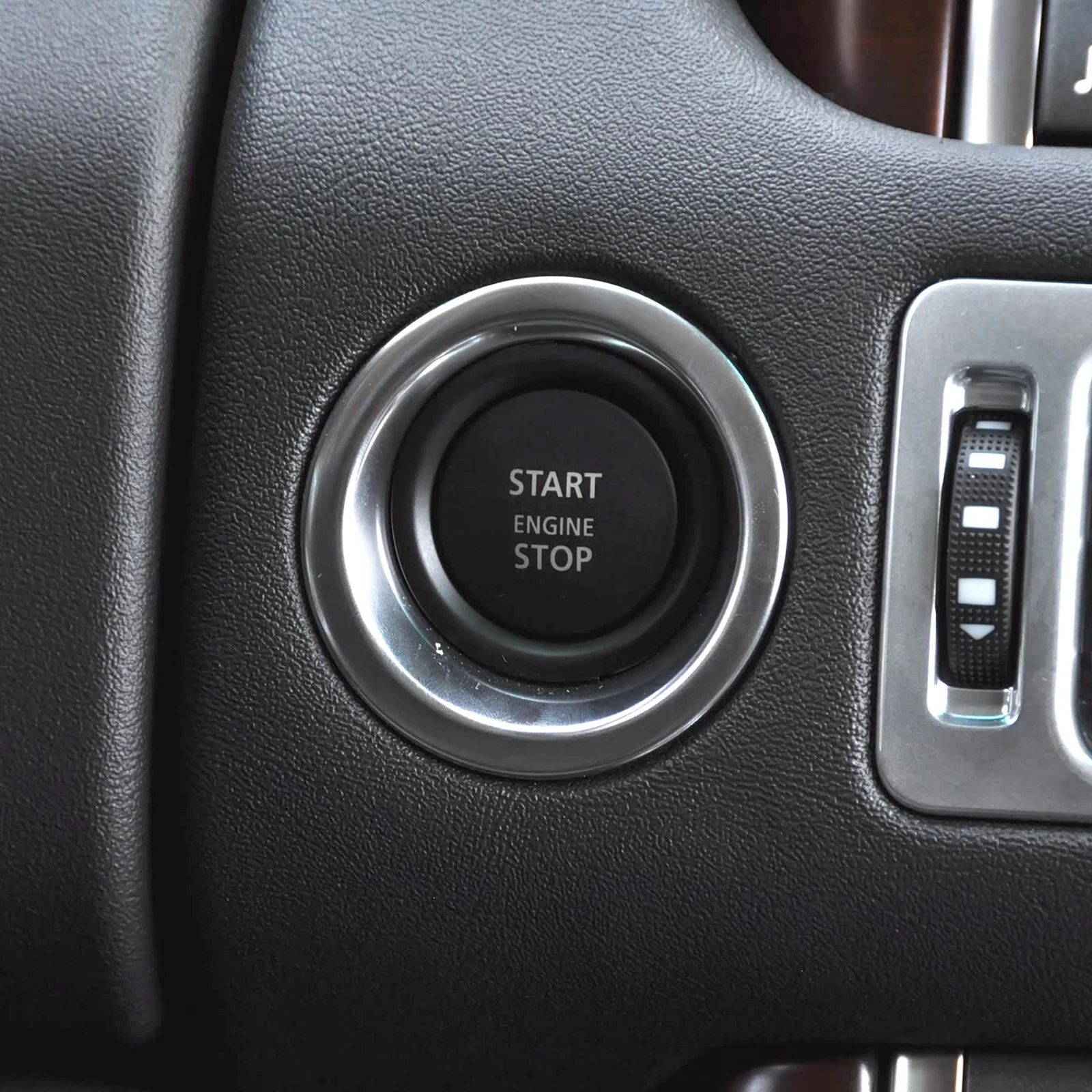 

For Land Rover Range Rover L322 2010-2013 Car Keyless Start Stop Button Engine Ignition Starter Switch Push LR050802 LR011897