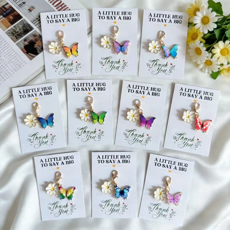 20 peças (10 lindos chaveiros + 10 cartões de agradecimento) Chaveiro de borboleta, margarida e joaninha com bolso para agradecimento