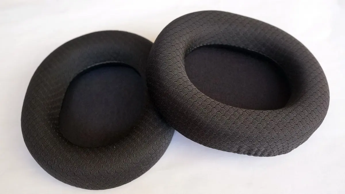 V-MOTA Earpads Compatible with Steelseries Arctis 7/5 / 3/1, Arctis Pro, Arctis 9X Wireless Headset,Replacement Cushions(1 Pair)