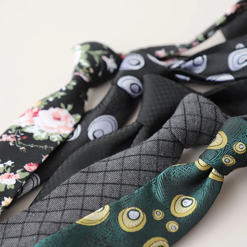 

6CM Green Neckties For Men Polyester Peacock Feathers Neck Ties Trendy Black Floral Ties Wedding Party Accessories Casual Cravat