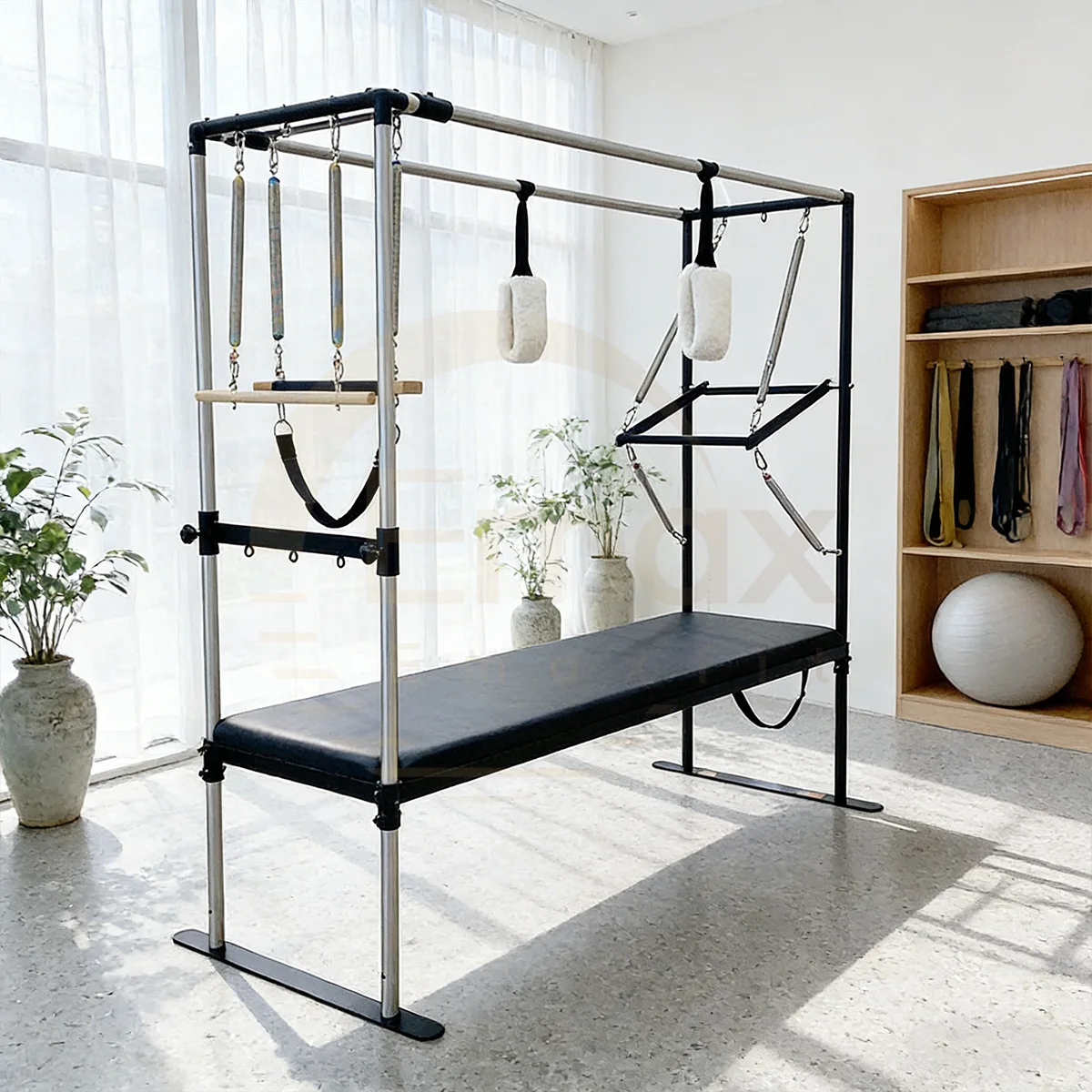 v*-Innovative Steel Cadillac Pilates Reformer Flexibility and Strength Enhancement Trapeze Table Full Tower Steel Home Gym