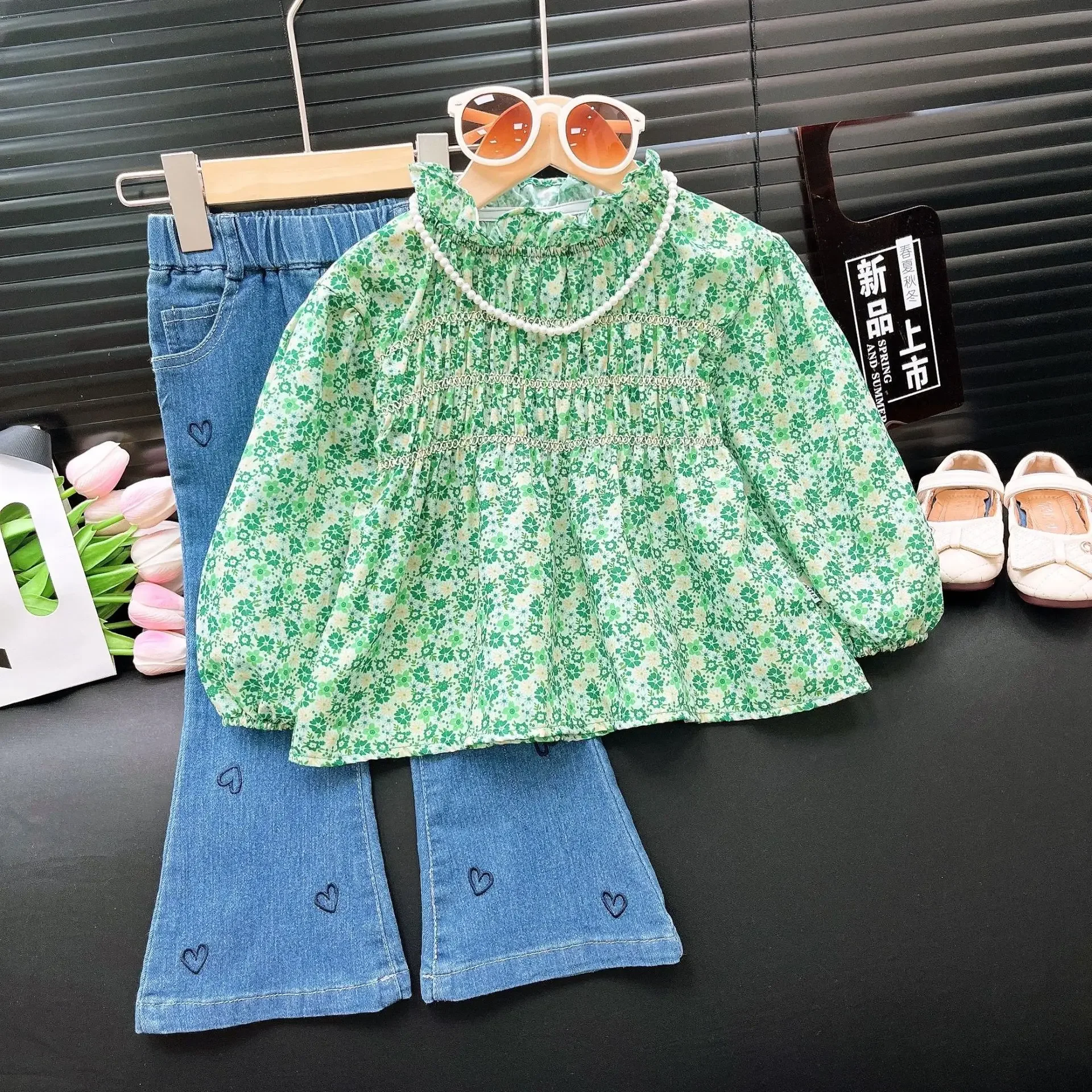 Children\'s Clothing Sets Cute Flower Doll Shirt + Love Embroidered Jeans 2pcs Sets Girls Clothes Set 3 To 7 Years Outfit Set