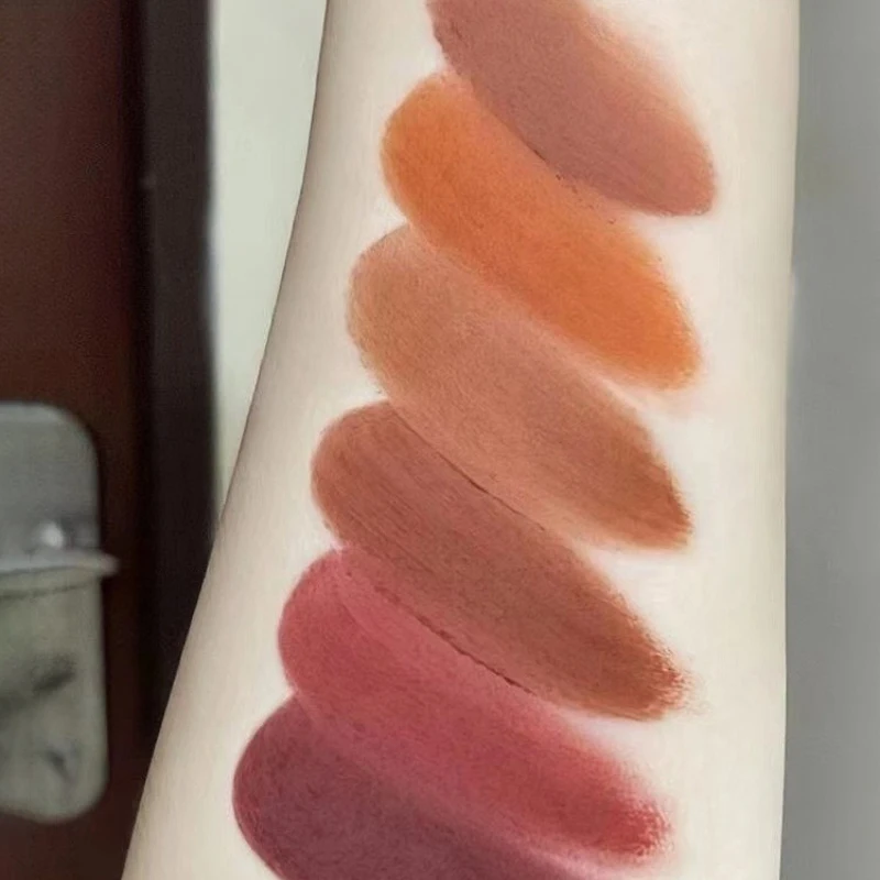 ลิปสติกโทนสีน้ำตาลแดงแบบเรโทร เนื้อแมทท์ ลิปกลอสเนื้อกำมะหยี่ ติดทนนาน ไม่ติดแก้ว ลิปกลอสเซ็กซี่สำหรับผู้หญิง ลิปทินท์ เครื่องสำอาง