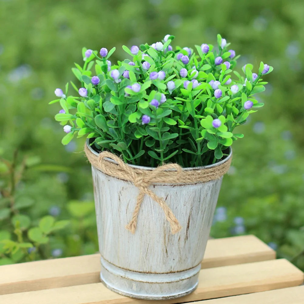 

2pcs Vintage Iron Flower Bucket Rustic Decorative Garden Planter With Handle For Home Decoration Farmhouse Style Metal Flower