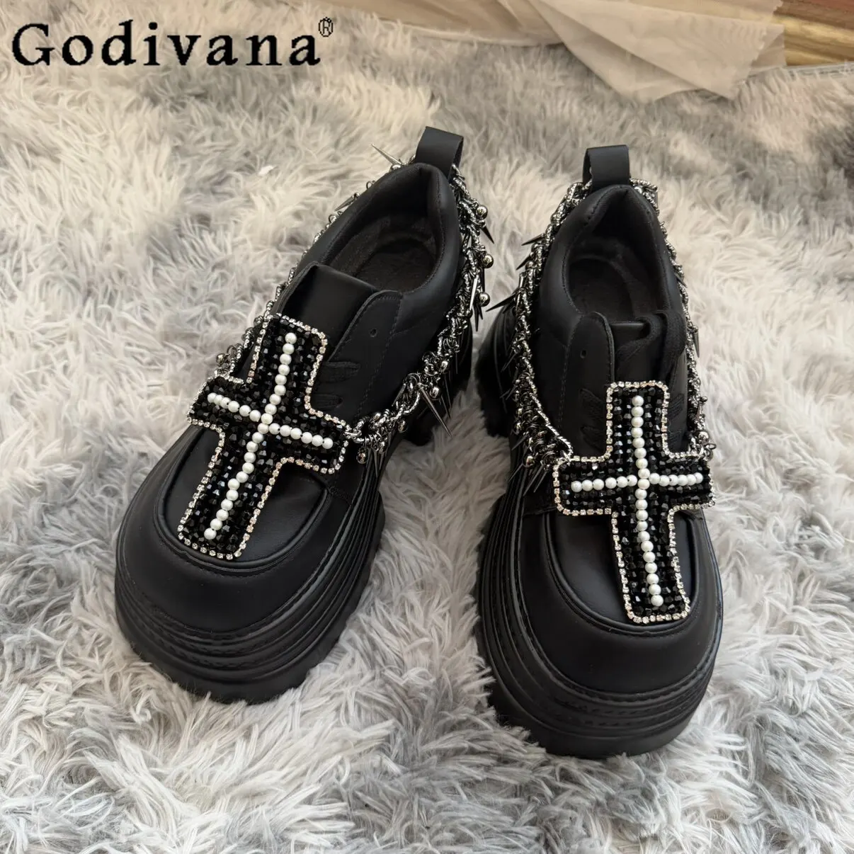 

Japanese Original Y2k Subculture Punk Style Platform Muffin Shoes Black Sweet and Cool Girl Height-increasing Casual Shoes