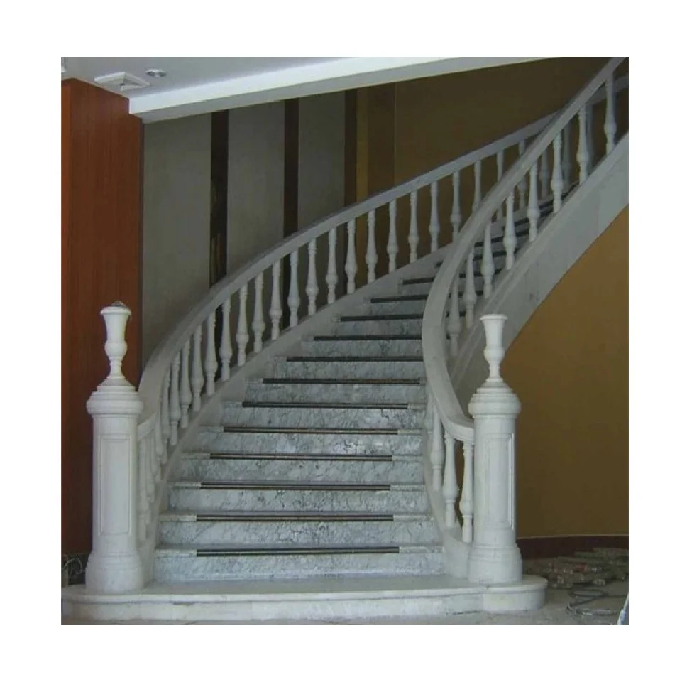 Personalizzazione delle scale in marmo bianco, scale in marmo per interni prefabbricate, scale per interni ed esterni, pietra naturale dell'hotel per una grande piccola casa