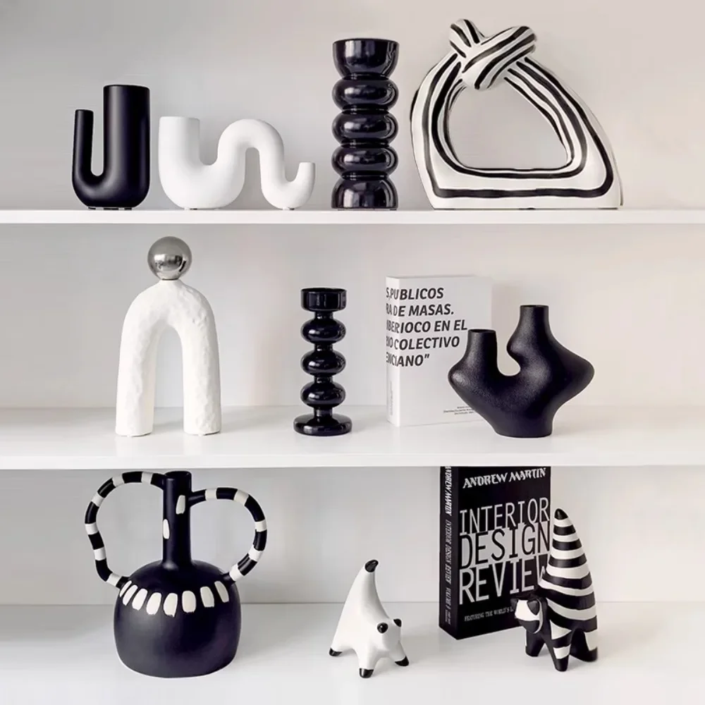 �y�Z�[�����zLivetai �̂ю�уZ���~�b�N���ے����A����̕s�K���ȑ�������A���_���ȉƂ̑����A�{�I�A�o�[�A