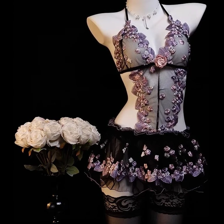 

2025 New Pearl Flower Whisper Sexy Pajamas Lace Hollow Perspective Neck Onesie Underwear Pure Desire Wind