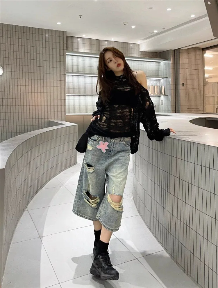 Oversize Vintage Washed Hole Denim Shorts Y2k E-Girl High Waist Loose Wide Leg Jeans 2024 New Straight Calf-Length Pants