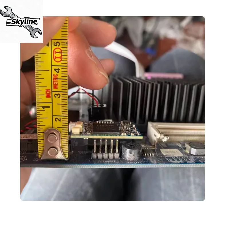 64GB SATA DOM 90-Degree Vertical SSD, Industrial Disk-On-Module for Embedded/Server Systems, 7-Pin SATA, 5V