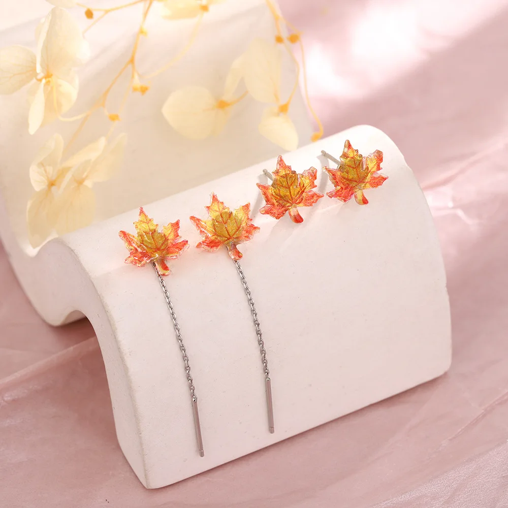 الأحمر مابل ليف الأذن الموضوع الاكريليك الملمس ورقة الأذن الأظافر المرأة عطلة حزب هدية اكسسوارات الأزياء الكورية #1