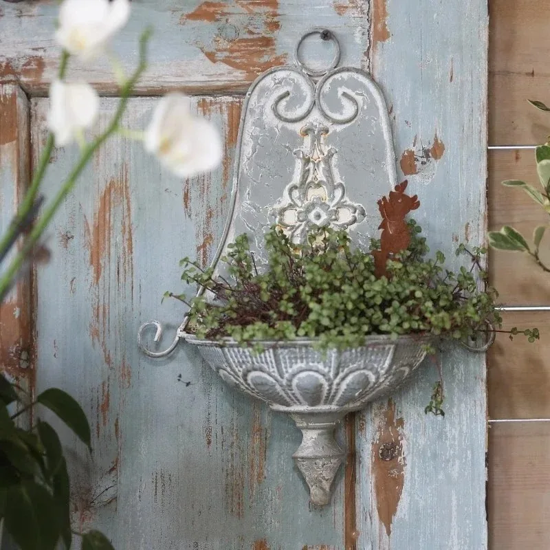 Hat Shape Wall Mounted Flower Basket Metal Ironwork Home Furnishings Garden Ornaments Printed Relief Wall Flower Pot Decorate
