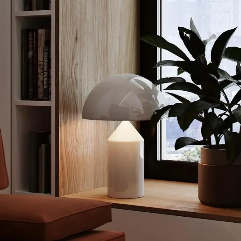 Moderne Schlichte LED-Tischlampe für Schlafzimmer, Luxuriöse Nordische Leuchten, Kunstvolle Wohnzimmer-Nachttischlampe, Hochwertige Wohnraumdekoration