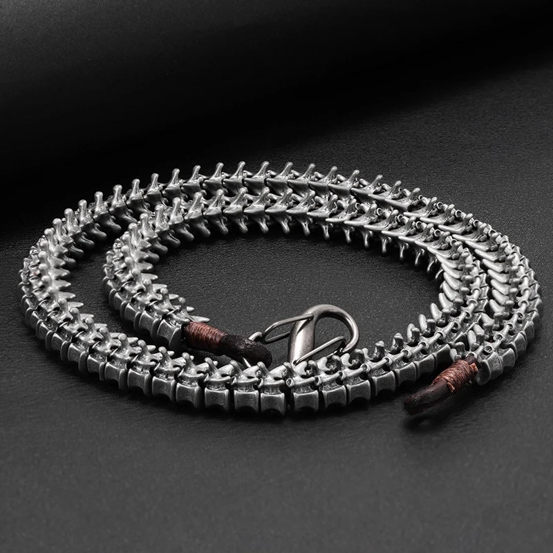 Creative Retro Titanium Steel Keel Necklace Outdoor Portable EDC Self-defense Tool