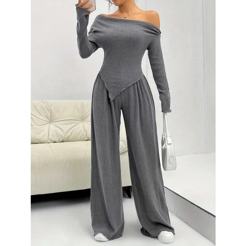 Damen-Set mit schulterfreiem Oberteil und gerippter Hose mit weitem Bein, asymmetrisches Oberteil mit langen Ärmeln, elegantes, lässiges Loungewear-Trainingsanzug-Set – Detail 1