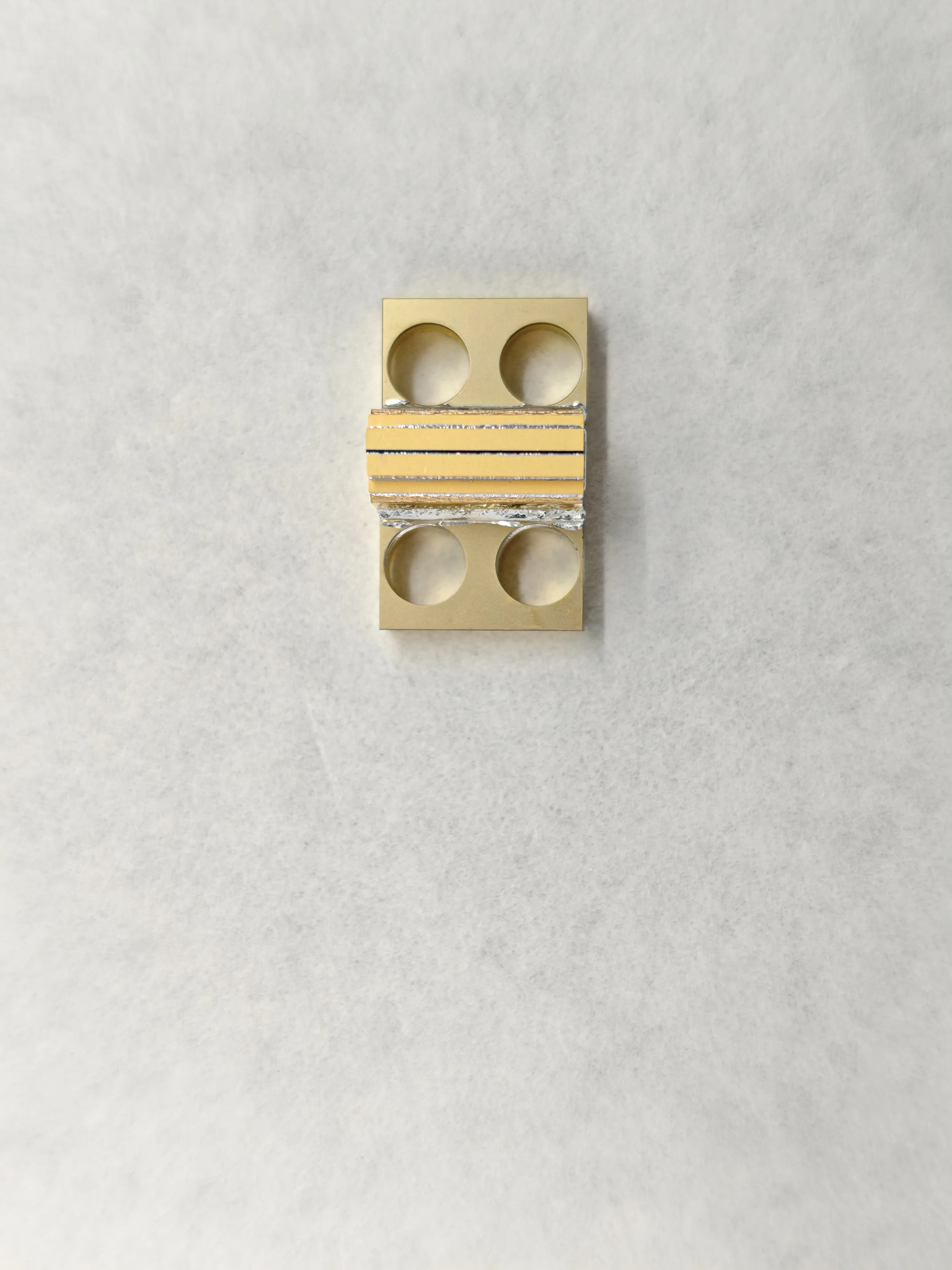 2025 New High-Quality 200W Single-Bar Diode Stack 976nm for Scientific Research, Industrial, Pumping & Medical Aesthetics