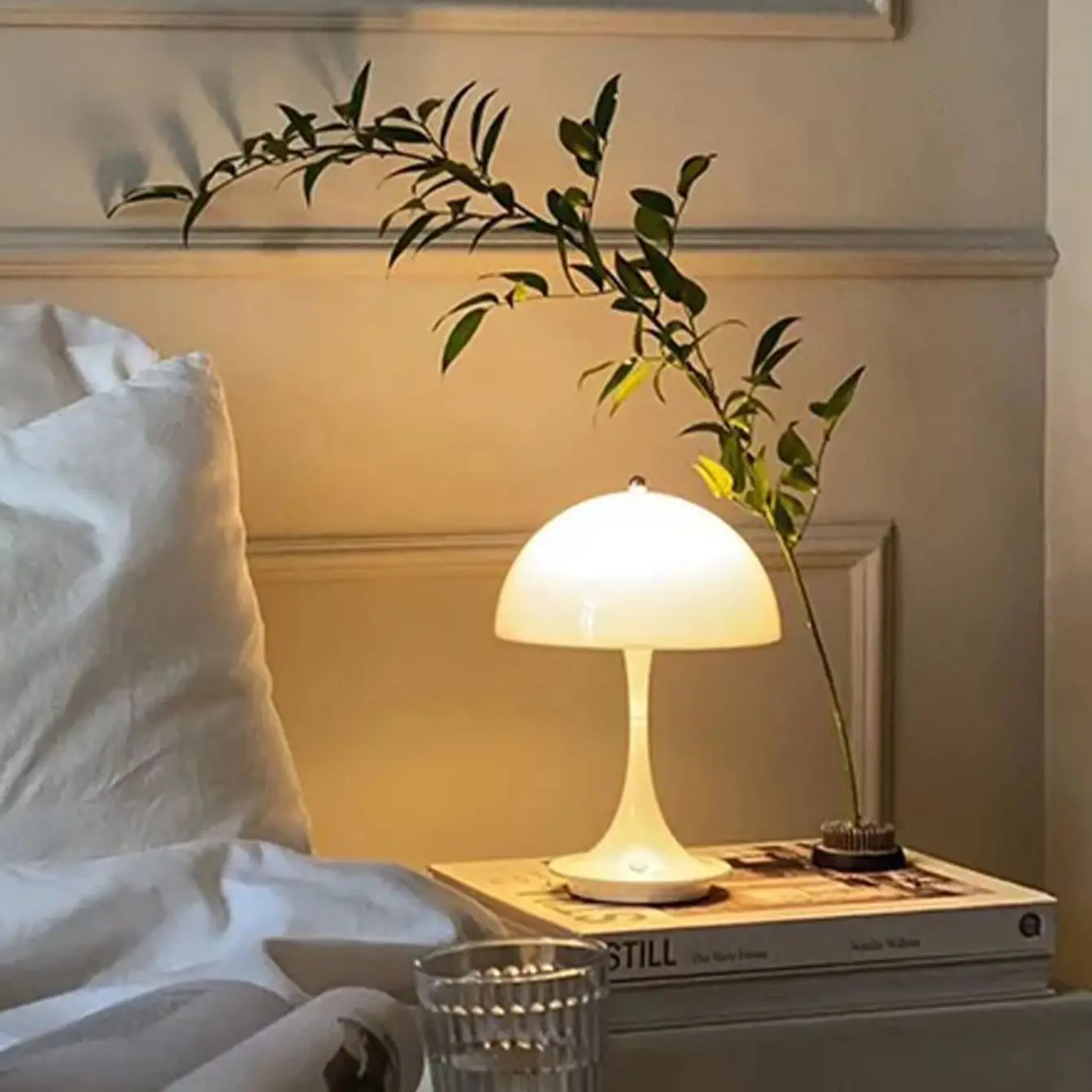 뷔이위이 무드등 무선 수면등 색상 스탠드조명 - 썸네일 2