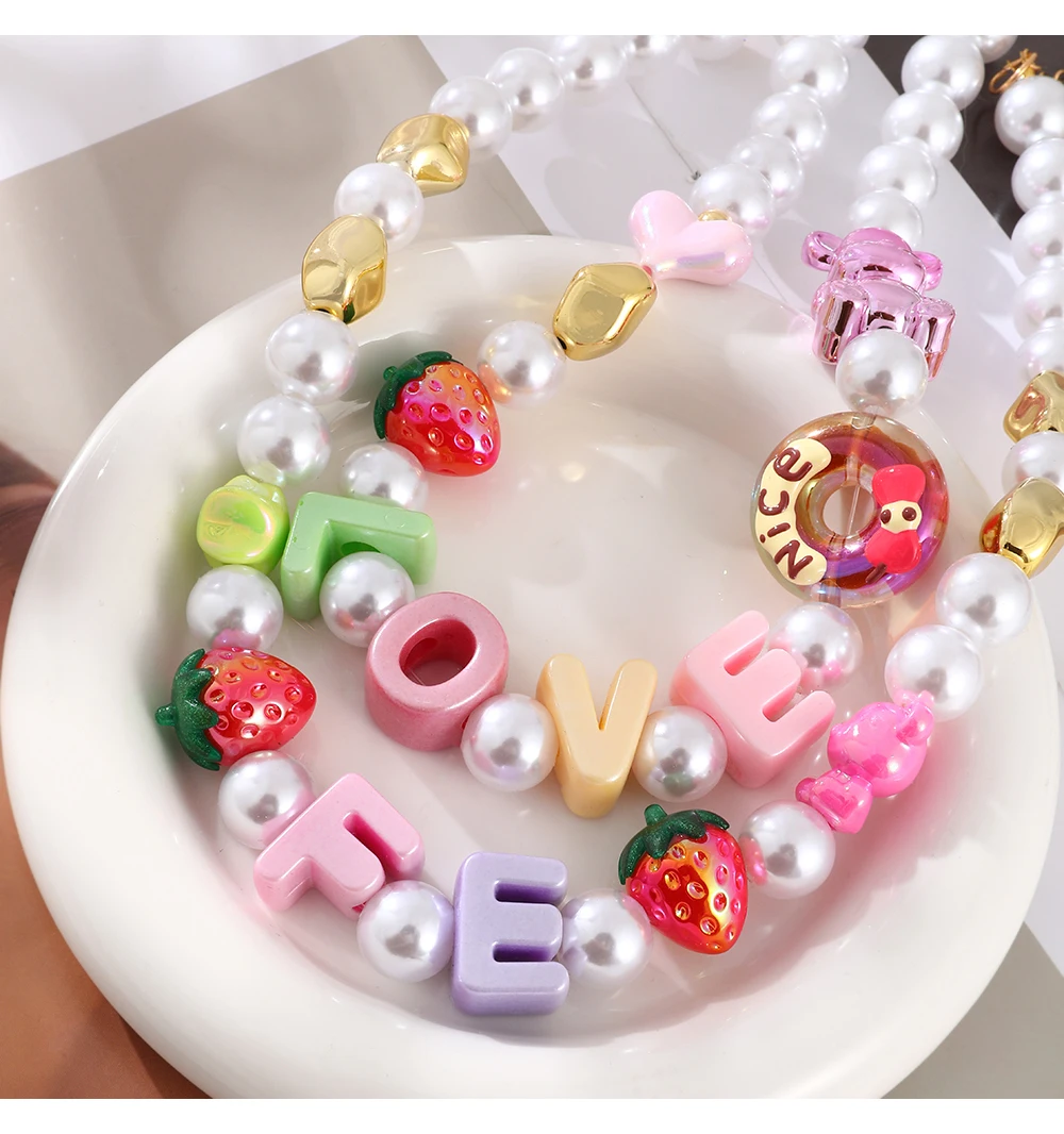 1 fashionable and high-end new letter LOVE donut teddy bear imitation pearl necklace, women's party daily versatile necklace