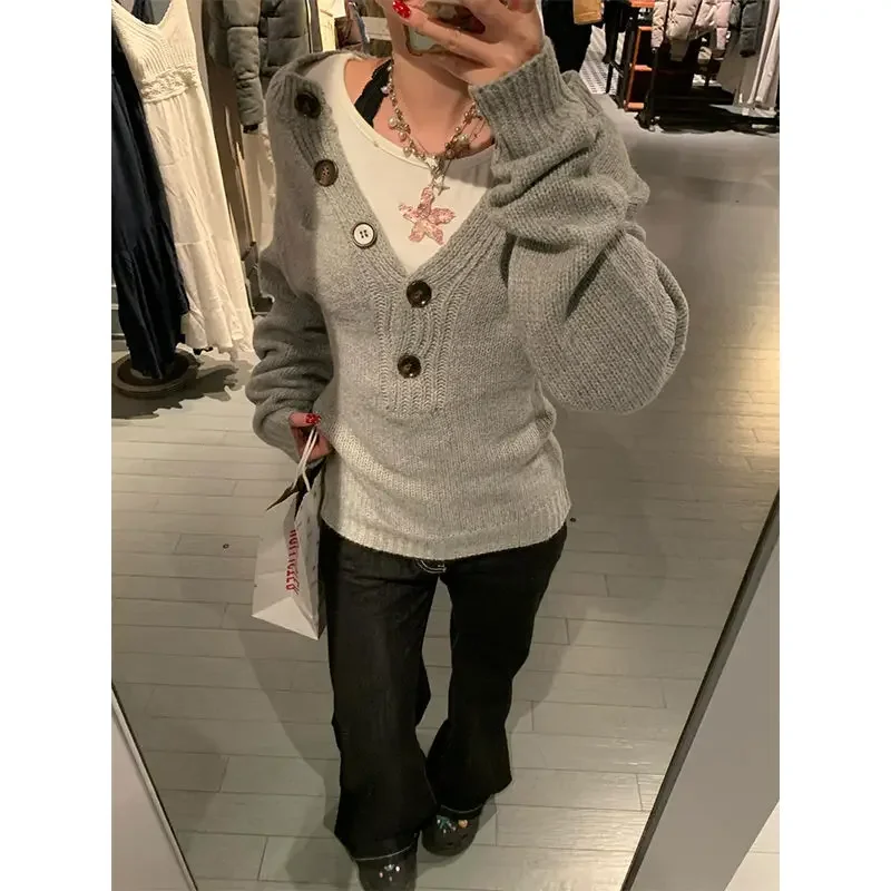 Vintage Korean Gray Pullover Henley Sweater Long Sleeved Knitted Sweater Women Spring 2025 New Item Slim Fit Sweater Y2k Clothes