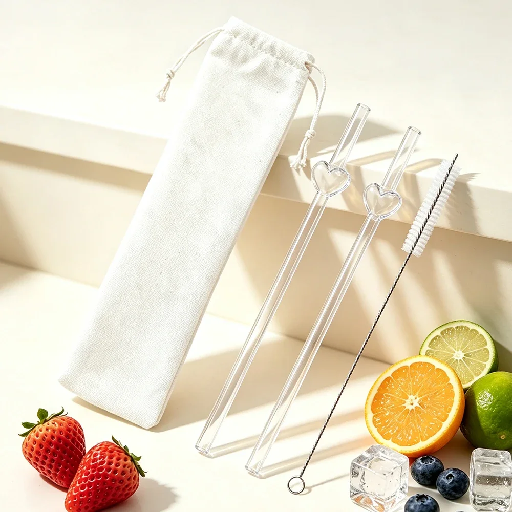 4 Stück Glasstrohhalme, wiederverwendbare, durchsichtige Strohhalme für Smoothies, Cocktails, umweltfreundliche Bar-Werkzeuge, Trinkutensilien, Strohhalme mit Bürsten