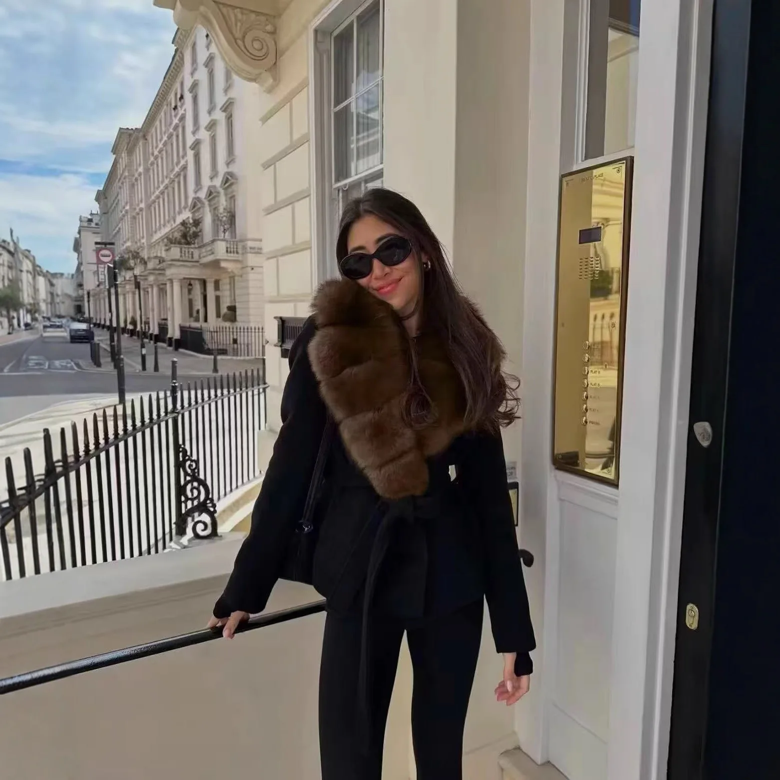 Women's Elegant Wool Coat With Faux Fur Collar Black Wool Blend Coat With Large Fur Collar And Belted Waist For Women Charm YI15