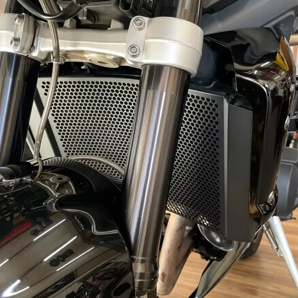 For Street Triple 6…