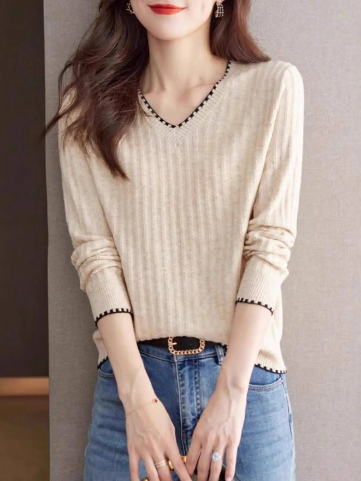 

Women Sweater 2025 New Women's Autumn Winter Long Sleeve T Shirt V Neck Knit Top Loose Fit Age Reducing Fashion Inner Wear
