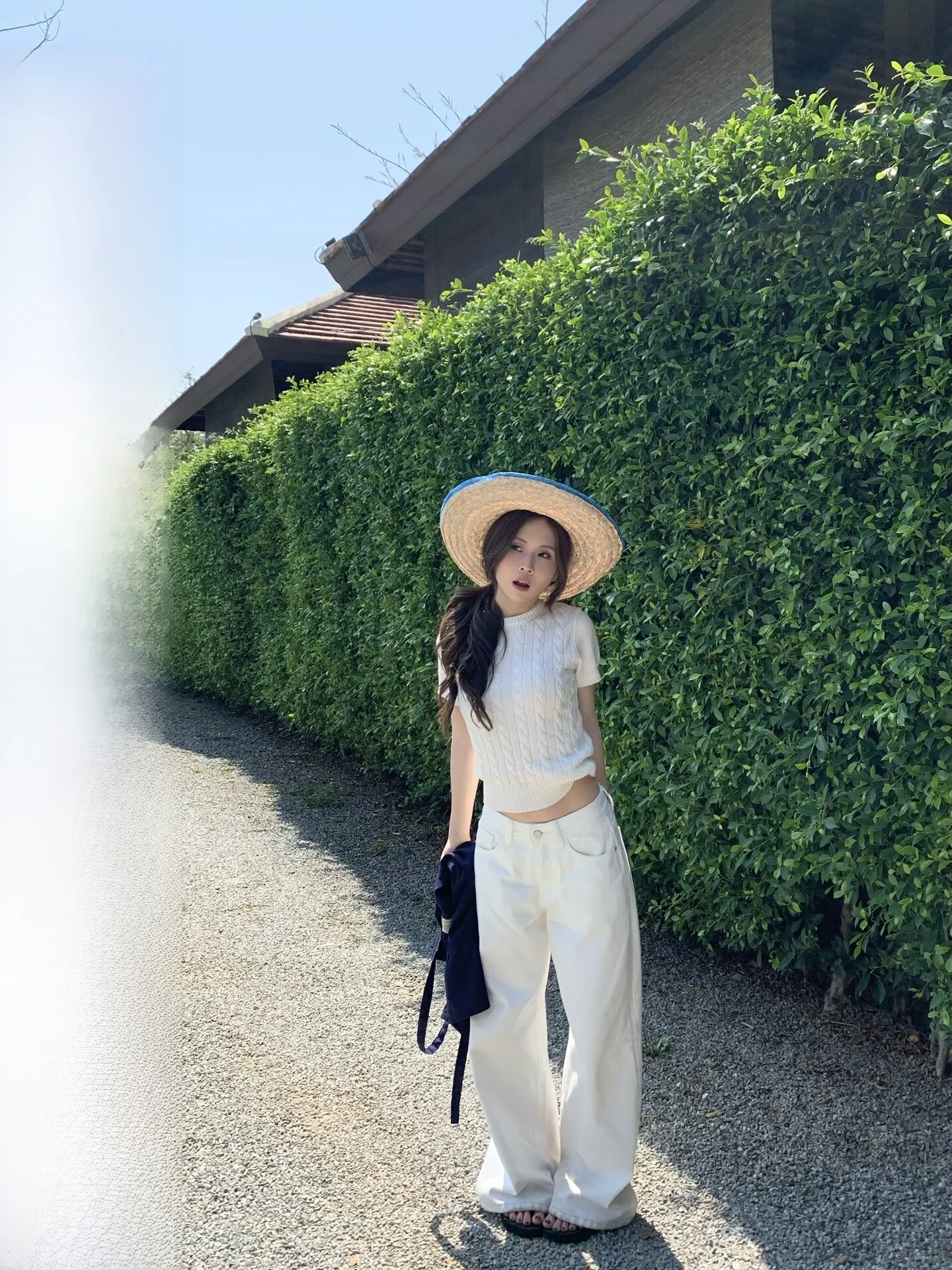 

Classic White Cotton Straight Leg Jeans Versatile Slimming Women's Faion Spring 2026 l Waist Button Closure