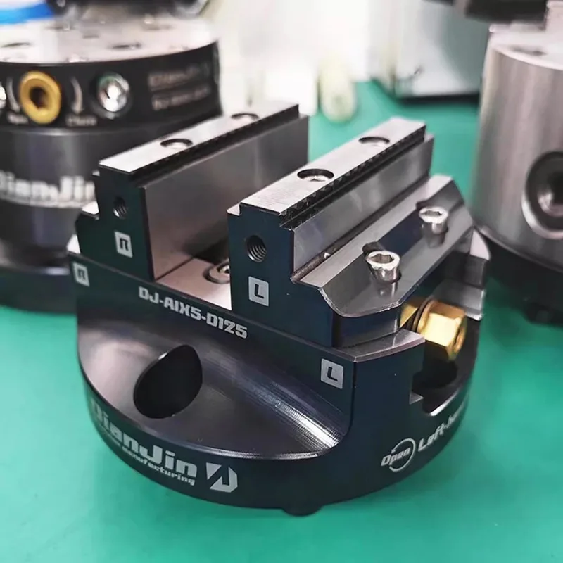 4/5 Axis CNC Self-Centering Disc Vise - 0.02mm Precision, 150Nm Torque, Hardened Alloy Steel DJ-AIX5-D125