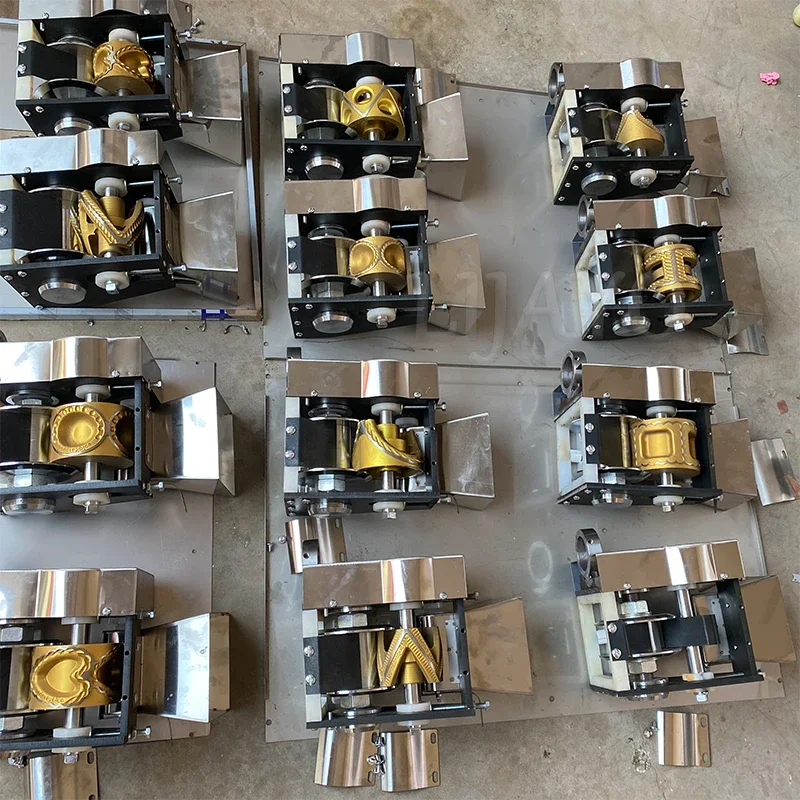 

exquisite craftsmanship Multifunctional Imitation Handmade Dumplings Samosa Machine 110V 220V