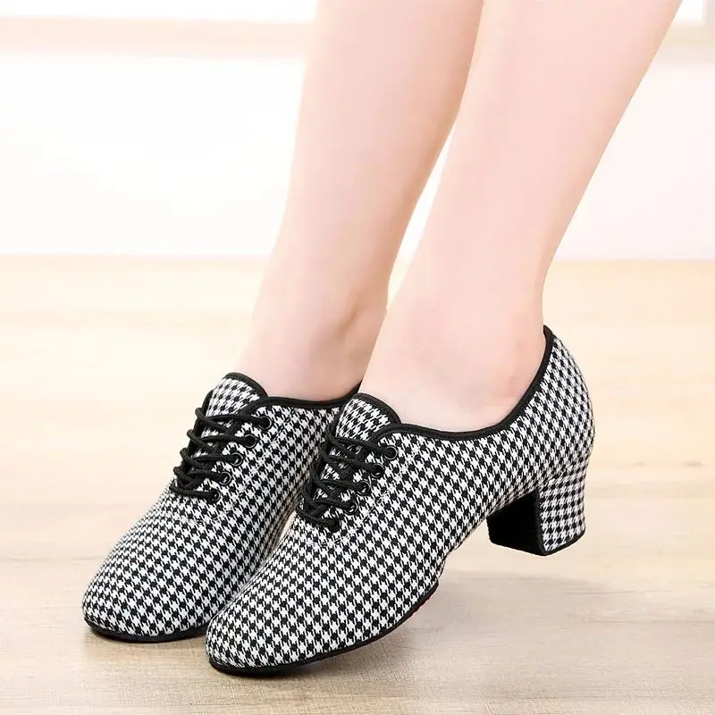 New Modern Dance Shoes Woman Soft Bottom National Standard Dating Tango Square Dance Women Shoe Female Sports Shoes