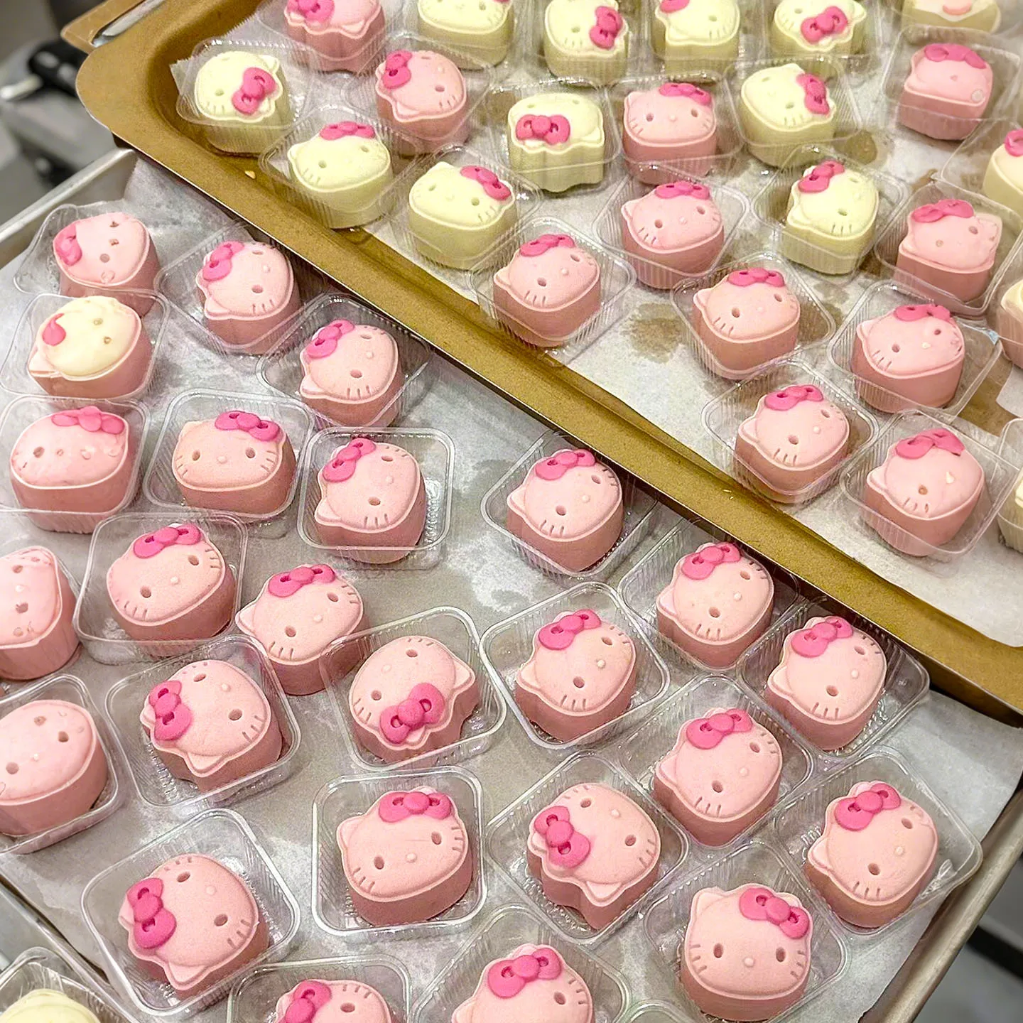 Hellokit Mid-Autumn Festival Eisschalen-Mondkuchenform für den Heimgebrauch, manuelle Backform, Cartoon-Design, antihaftbeschichtet, für die Küche...