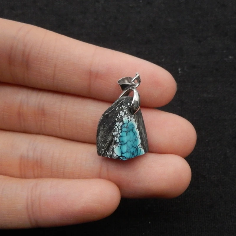 

Natural Nugget Rough Turquoise Pendant with 925 Sterling Silver Bail Jewelry Accessory Weighing Approx. 18x12x18mm 3g