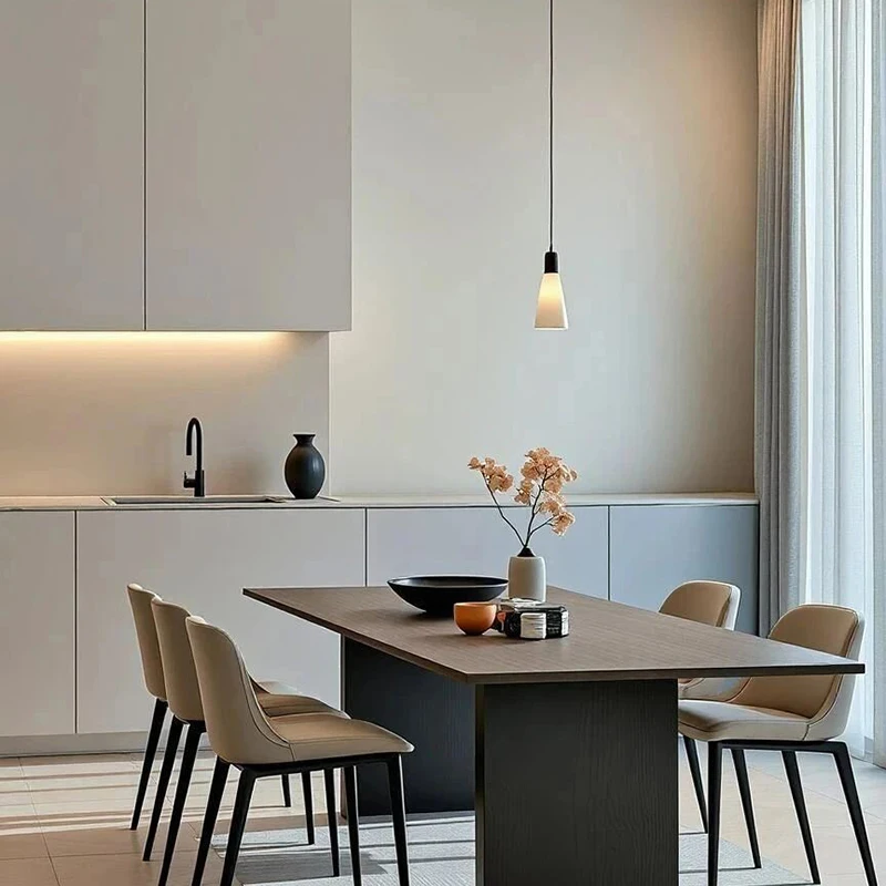 เฟอร์นิเจอร์ชุดครบครันสำหรับบ้านทั้งหลัง รวมถึงตู้ห้องนั่งเล่น ตู้เสื้อผ้า ตู้รับประทานอาหาร พร้อมบริการออกแบบกราฟิก