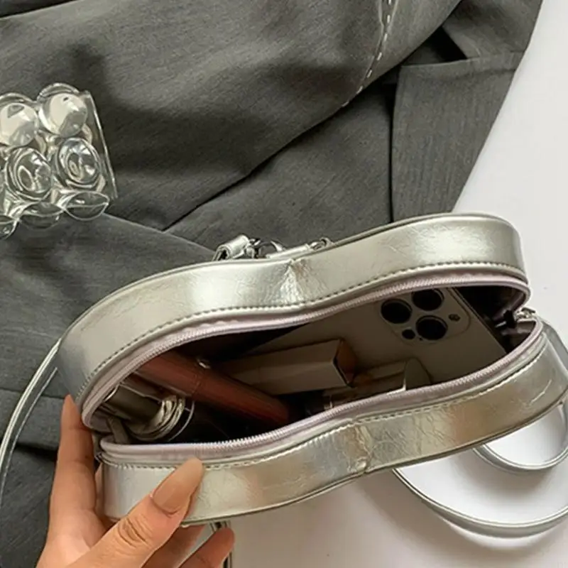 

340D Women Heart Shaped Shoulder Bag PU Leather Crossbody Purse Rivet Motorcycle Small Coin Purse for Girls