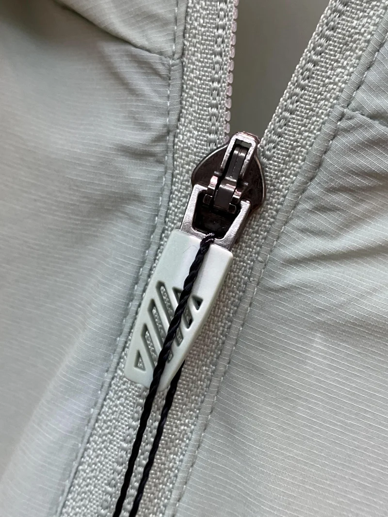 Protection UV légère et respirante pour femme, coupe-vent, protection solaire à capuche, sport Jaet Nylon Spandex, coupe ample, fermeture éclair...