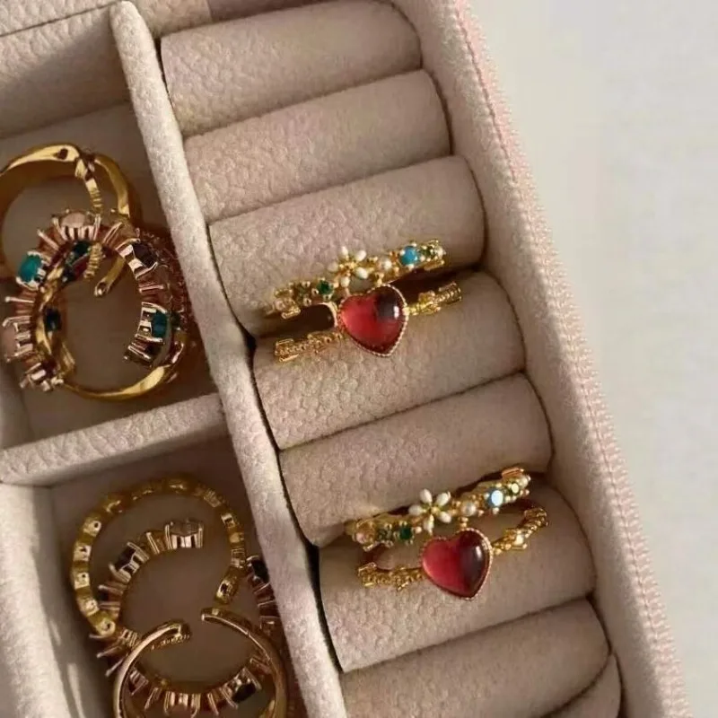 Vintage VictorianHeart Ruby Crown Ring Set Gold Filigree Lace Stackable Rings Retro Gothic Luxury Wedding Jewelry for Women Gift