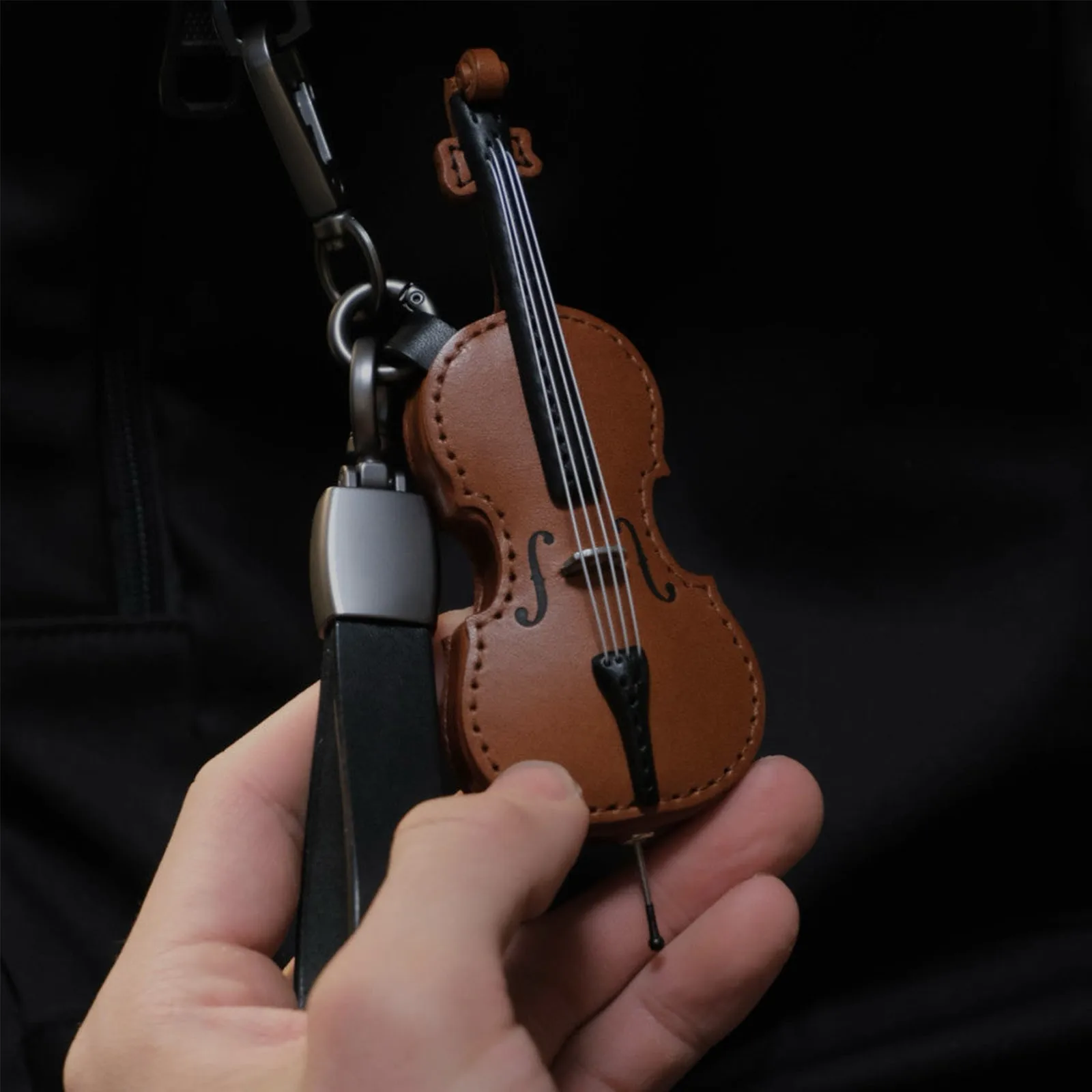 Creative Crafted Leather Violin&Cello Keychain,Musical Instrument Keychain,Miniature Music Violin Pendant Keyringfor Music Lover