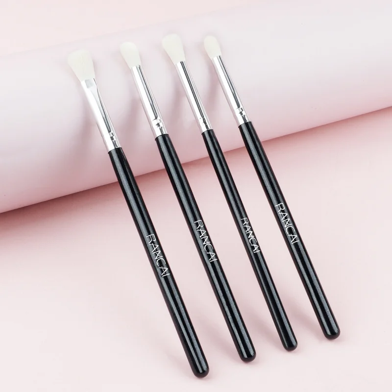 New4eyeshadow Brush Set Pincéis de maquiagem macios para iniciantes Ferramentas de maquiagem para os olhos em estoque