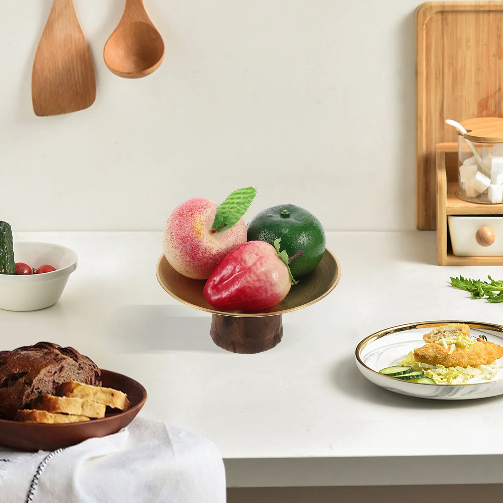 

1 шт. бытовой поднос на высоких ножках из нержавеющей стали, французский дизайн, конфеты, десерт, сервировочный поднос для закусок, журнальный столик, винтажный журнальный столик для гостиной